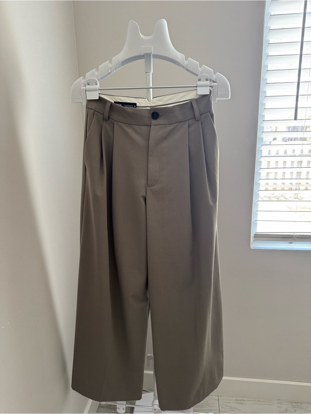 Zara Wide Leg Pants in Olive Brown